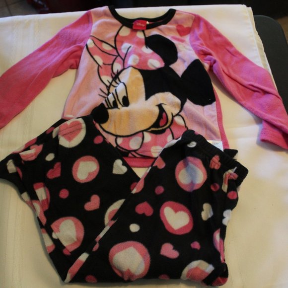 Disney Pajamas Minnie Mouse Girls Pajamas Size 6 Flame Resistant Pink Disney Poshmark